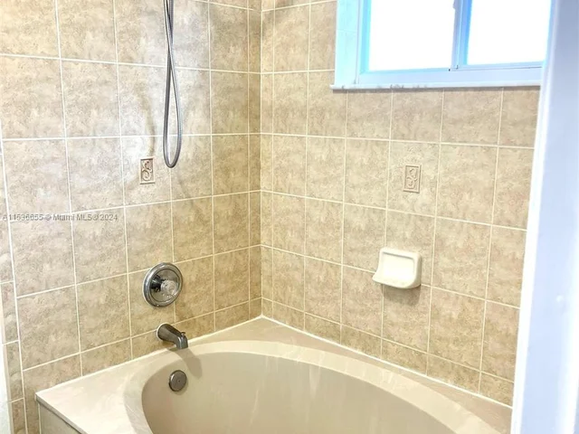 16376 SW 44th Way # 16376, Miami FL 33185