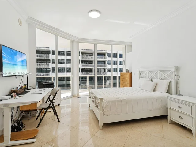 10225 Collins Ave # 904, Bal Harbour FL 33154