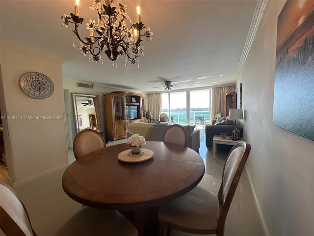 100 Bayview Dr # 917, Sunny Isles Beach FL 33160
