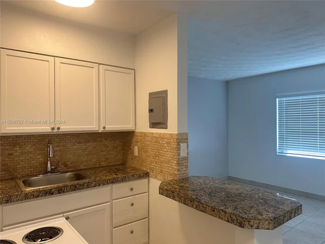 840 NE 17th Ter # 1, Fort Lauderdale FL 33304