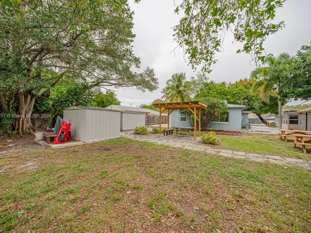 228 SW 14th Ct # 228, Fort Lauderdale FL 33315