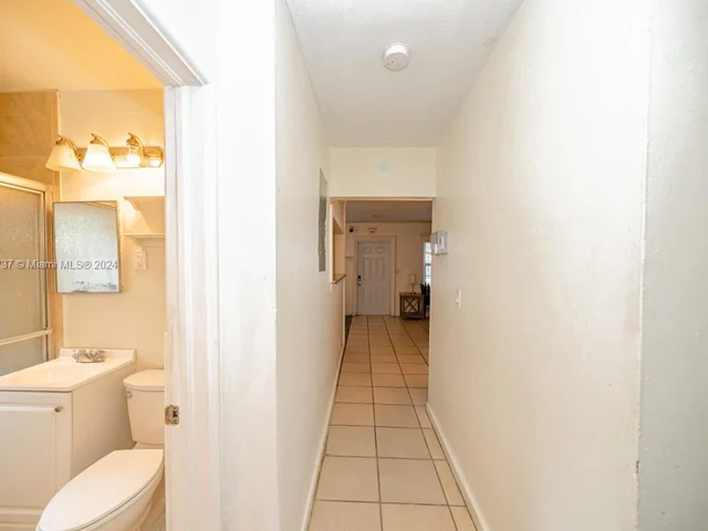 228 SW 14th Ct # 228, Fort Lauderdale FL 33315