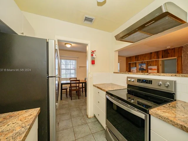 228 SW 14th Ct # 228, Fort Lauderdale FL 33315