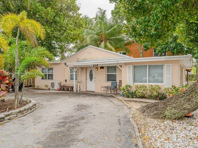218 SW 14th Ct # 218, Fort Lauderdale FL 33315