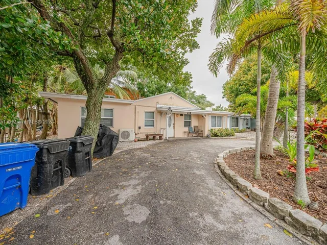 218 SW 14th Ct # 218, Fort Lauderdale FL 33315