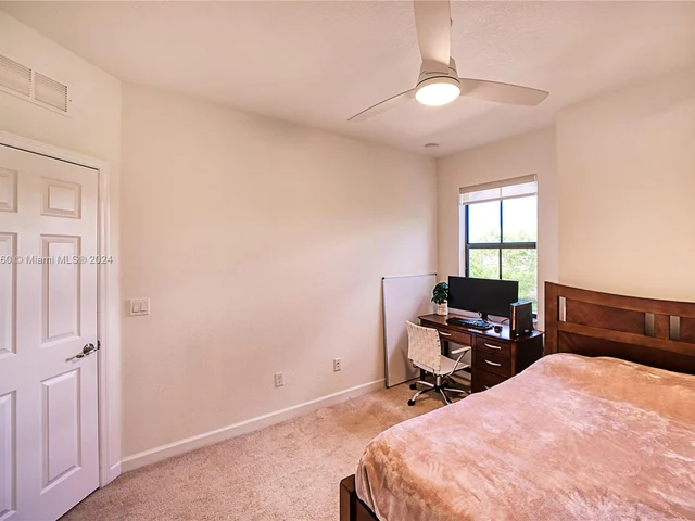 3962 Devenshire Ct, Coconut Creek FL 33073