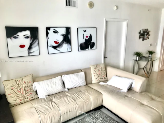 1750 N Bayshore Dr # 3911, Miami FL 33132