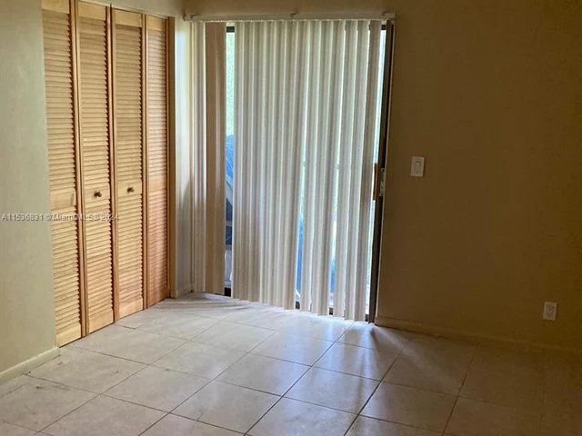 3045 NW 118th Dr # F, Coral Springs FL 33065