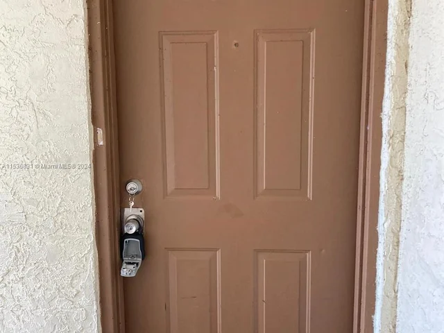 3045 NW 118th Dr # F, Coral Springs FL 33065