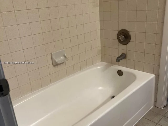 889 Hamilton Dr # 889I, Homestead FL 33034