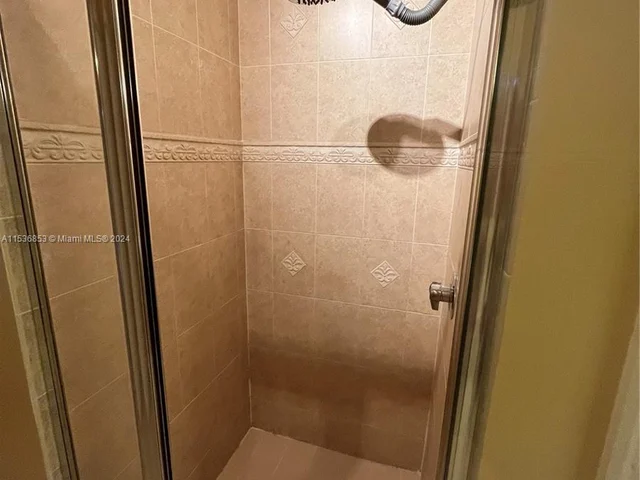 2623 SW 154th Ct, Miami FL 33185