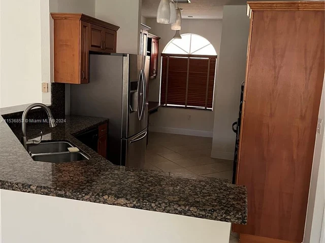 2623 SW 154th Ct, Miami FL 33185