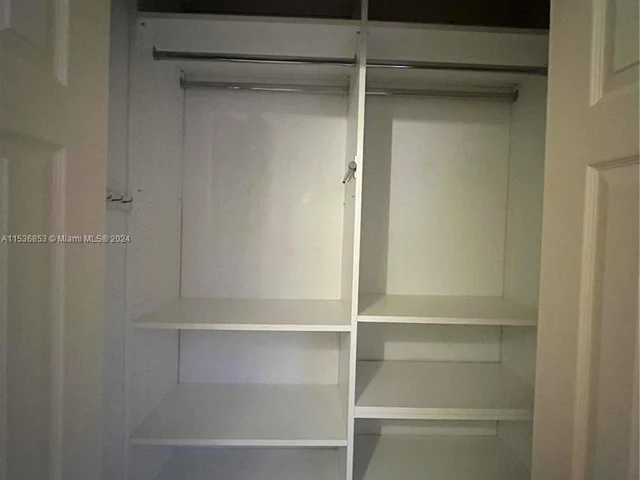 2623 SW 154th Ct, Miami FL 33185