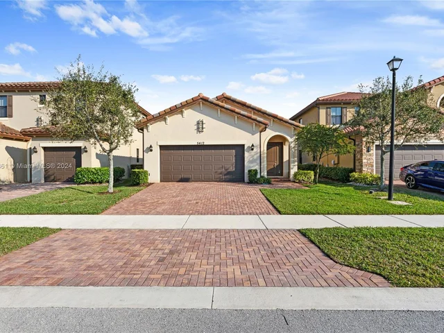 5412 NW 48th Ln, Tamarac FL 33319