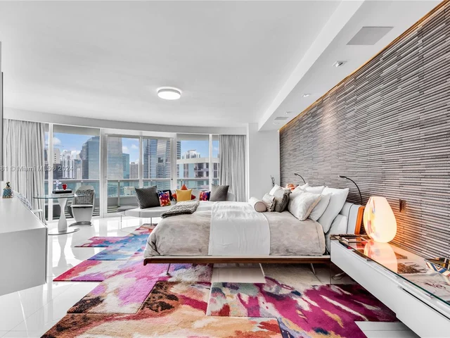 1643 Brickell Ave # 2901, Miami FL 33129