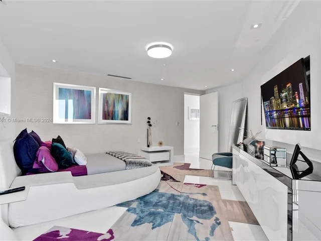 1643 Brickell Ave # 2901, Miami FL 33129