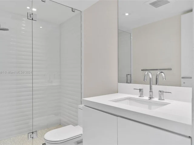 1643 Brickell Ave # 2901, Miami FL 33129