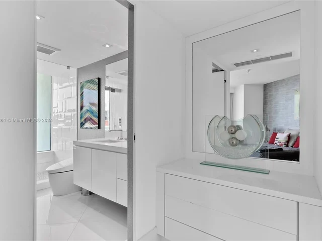 1643 Brickell Ave # 2901, Miami FL 33129