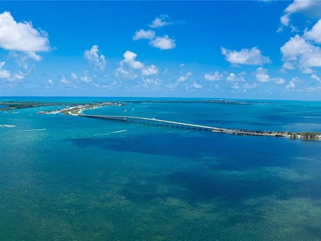 1643 Brickell Ave # 2901, Miami FL 33129