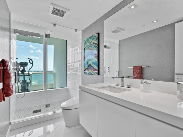 1643 Brickell Ave # 2901, Miami FL 33129