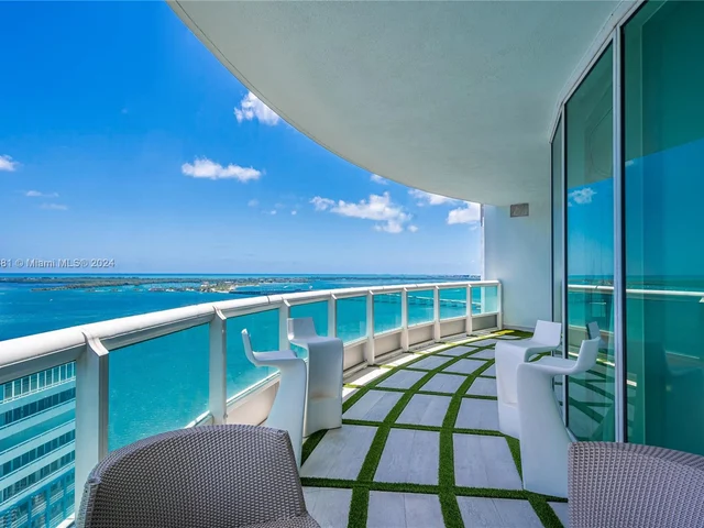 1643 Brickell Ave # 2901, Miami FL 33129