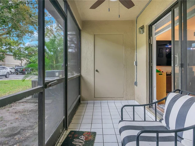 466 Westree Ln S, Plantation FL 33324