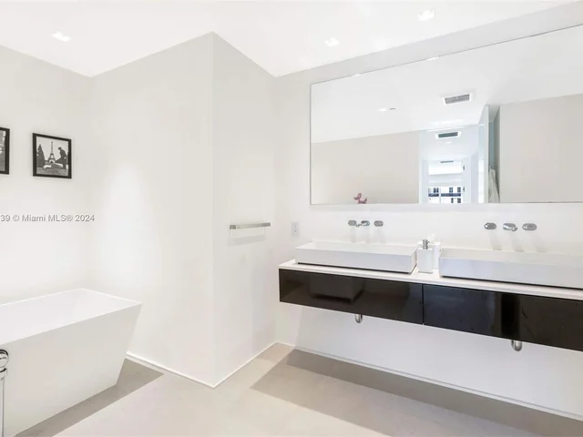 9601 Collins Ave # 1009, Bal Harbour FL 33154