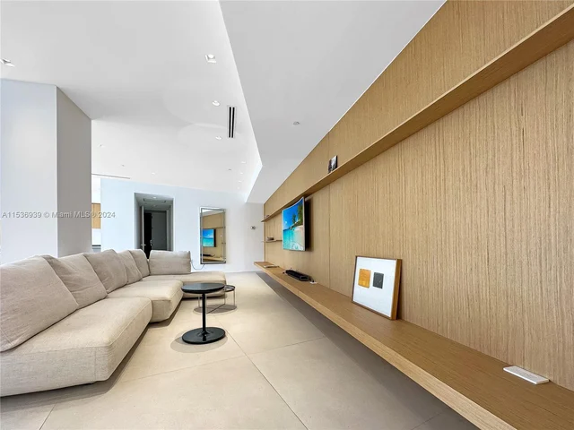 9601 Collins Ave # 1009, Bal Harbour FL 33154