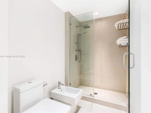 9601 Collins Ave # 1009, Bal Harbour FL 33154