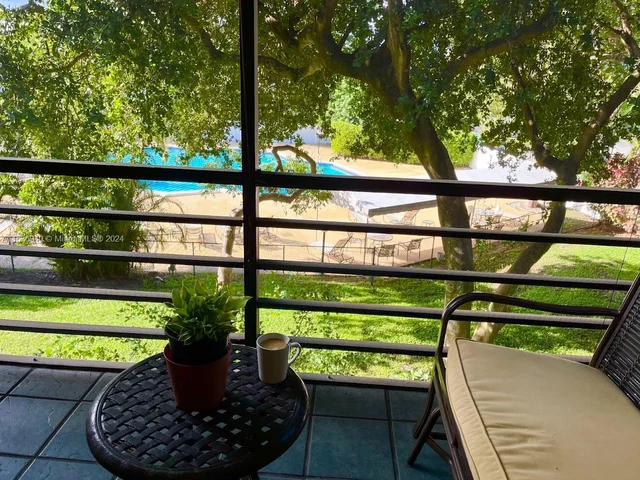 118 Royal Park Dr # 3C, Oakland Park FL 33309