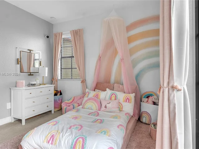 1118 SW 113th Way, Pembroke Pines FL 33025