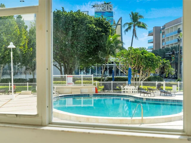 201 N Ocean Blvd # 107, Pompano Beach FL 33062