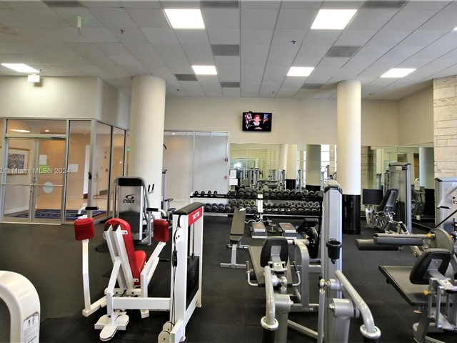 5151 Collins Ave # 526, Miami Beach FL 33140