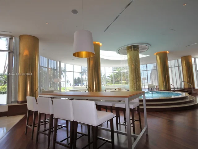 5151 Collins Ave # 526, Miami Beach FL 33140