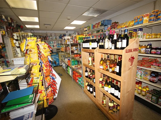 5151 Collins Ave # 526, Miami Beach FL 33140