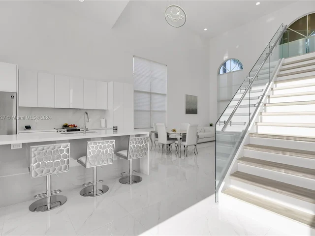 2214 NE 41st Ave, Homestead FL 33033