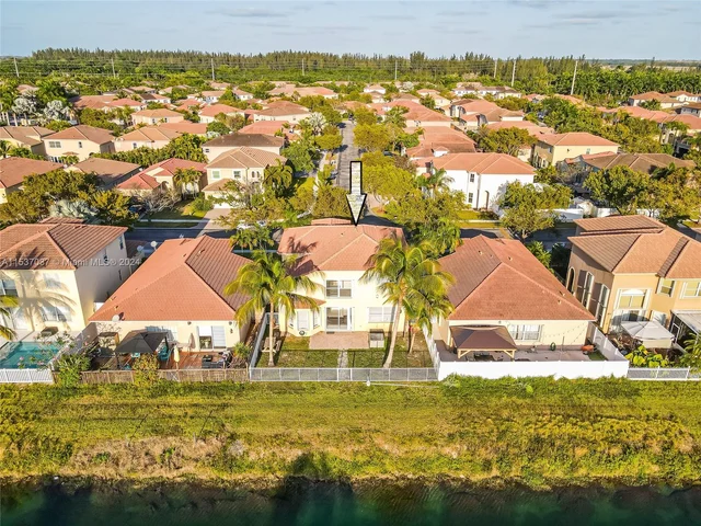 2214 NE 41st Ave, Homestead FL 33033