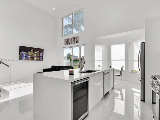 2214 NE 41st Ave, Homestead FL 33033