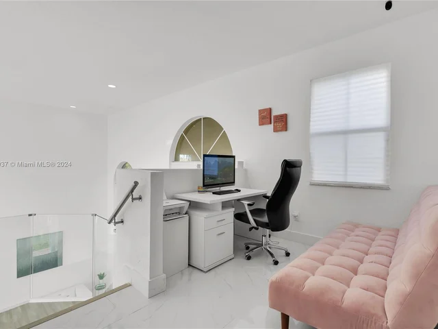 2214 NE 41st Ave, Homestead FL 33033