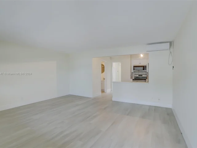 1520 NE 56TH ST # 6, Fort Lauderdale FL 33334