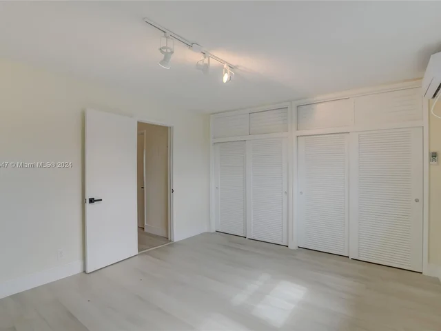 1520 NE 56TH ST # 6, Fort Lauderdale FL 33334