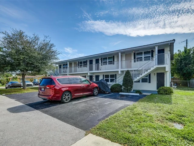 1520 NE 56TH ST # 6, Fort Lauderdale FL 33334