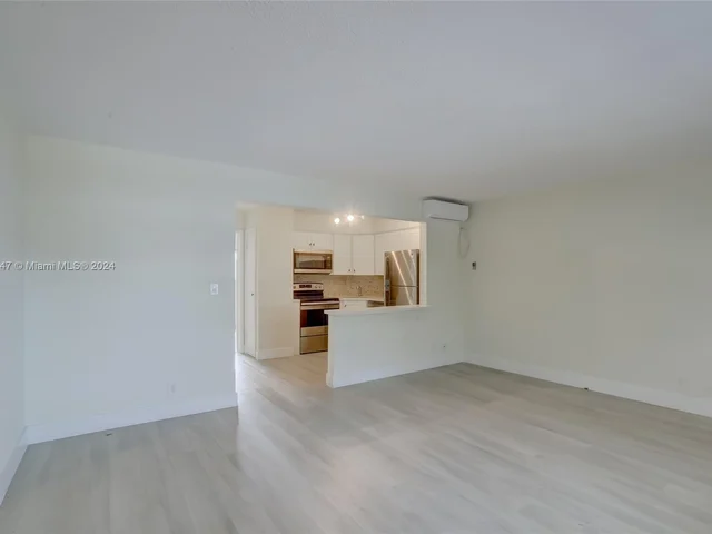 1520 NE 56TH ST # 6, Fort Lauderdale FL 33334