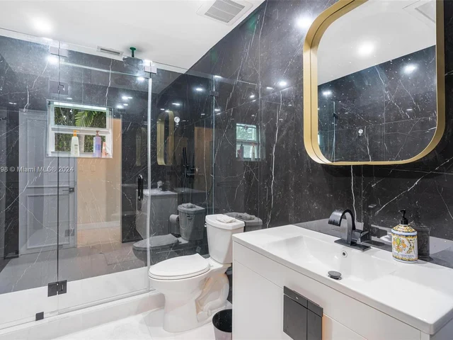 1055 Stillwater Dr, Miami Beach FL 33141