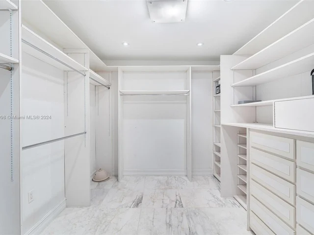 1055 Stillwater Dr, Miami Beach FL 33141