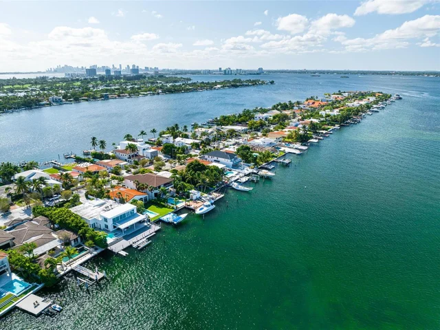 1055 Stillwater Dr, Miami Beach FL 33141