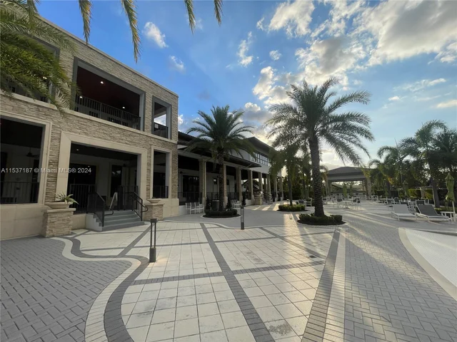 8755 NW 98th Ct # 8755, Doral FL 33178