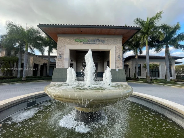 8755 NW 98th Ct # 8755, Doral FL 33178