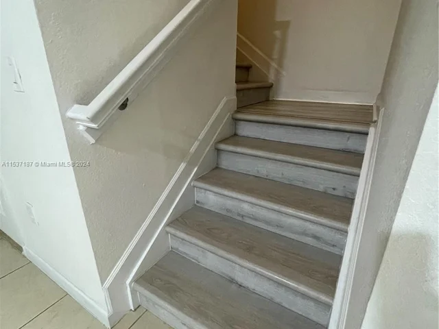 8755 NW 98th Ct # 8755, Doral FL 33178