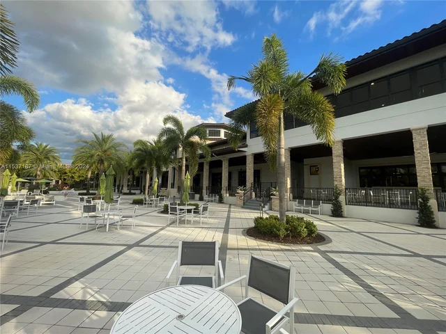 8755 NW 98th Ct # 8755, Doral FL 33178